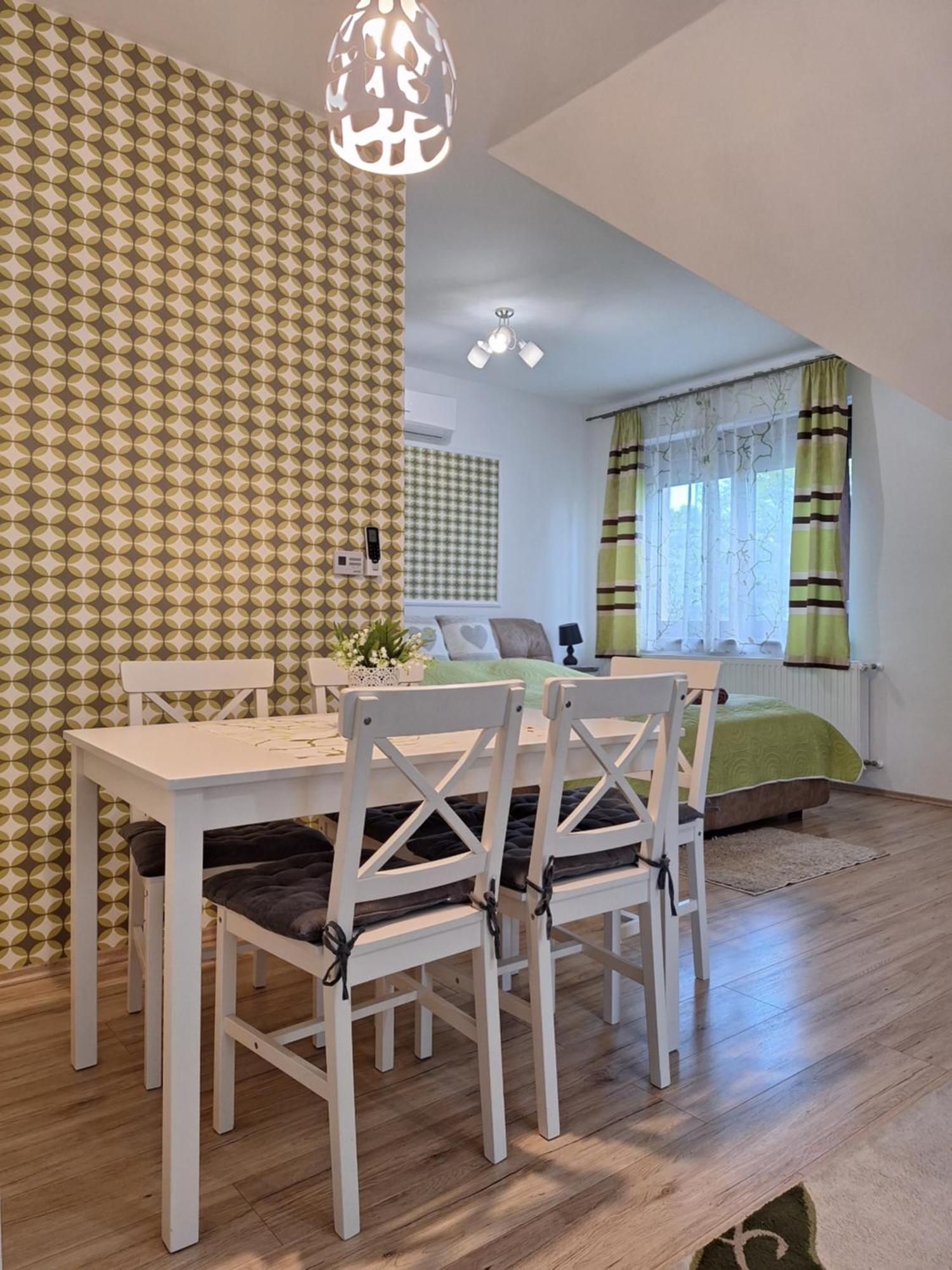 Апартаменты Egerliget Vendeghaz Харканы Экстерьер фото